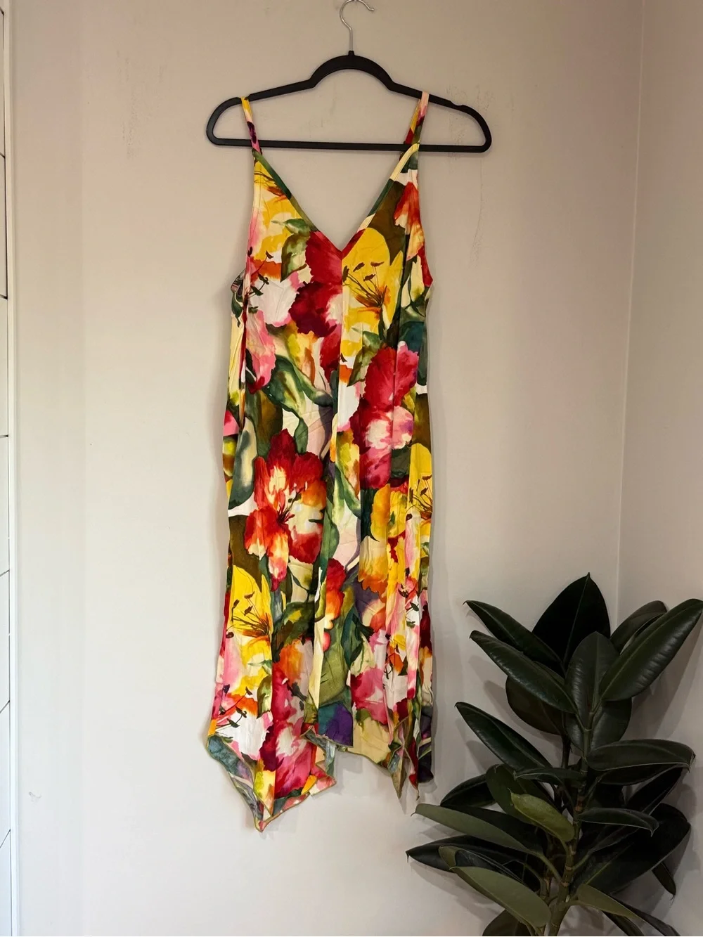 Jams World Hawaiian Floral Handkerchief Hem Sundress Size Medium
